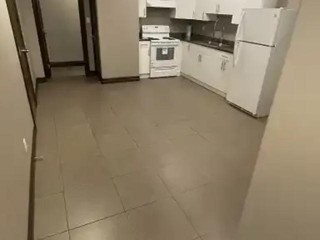 For Rent 2 Bedroom Apartment Edmonton AB DS105486439