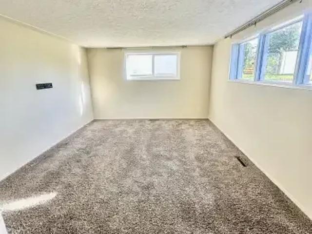 For Rent 2 Bedroom Apartment Edmonton AB DS105505868