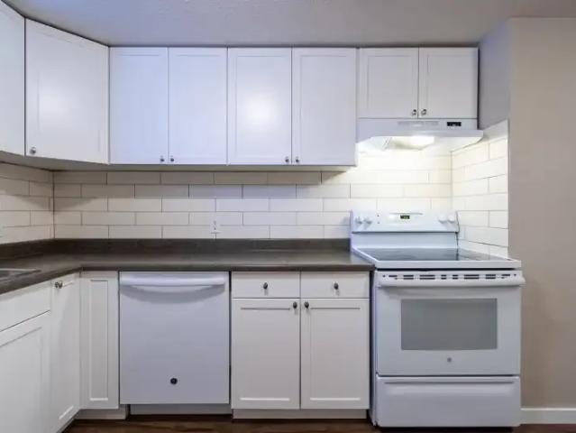 For Rent 2 Bedroom Apartment Edmonton AB DS105554512