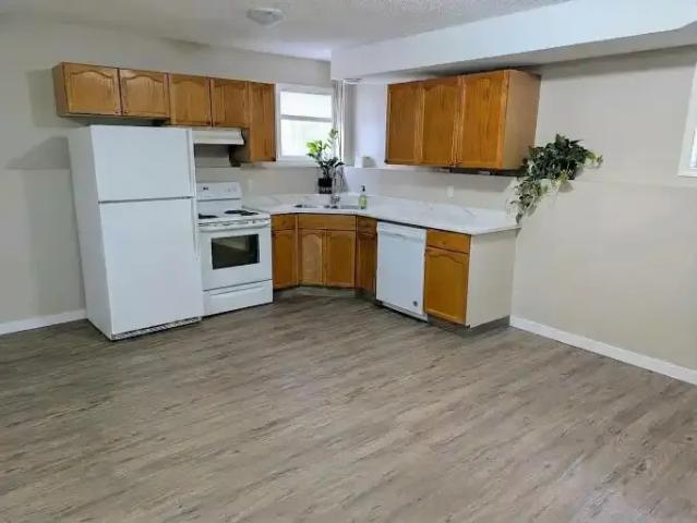 For Rent 2 Bedroom Apartment Edmonton AB DS105755591