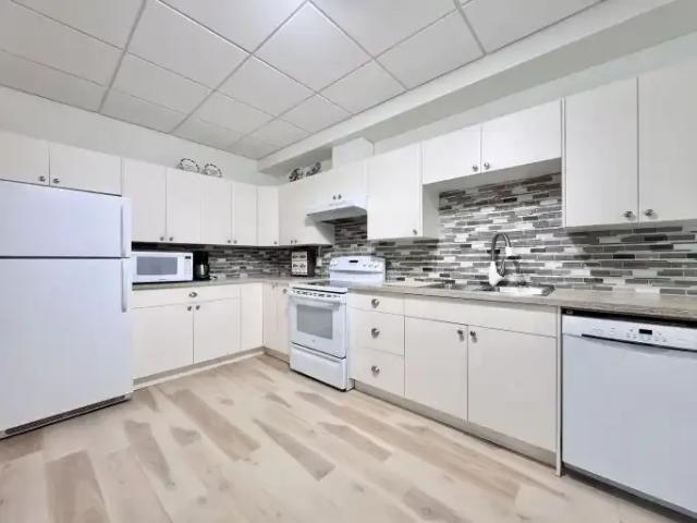 For Rent 2 Bedroom Apartment Edmonton AB DS105782084