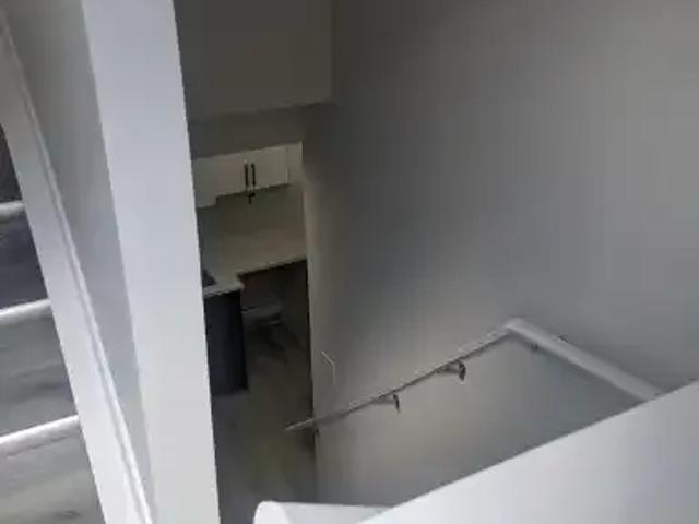 For Rent 2 Bedroom Apartment Edmonton AB DS105991575