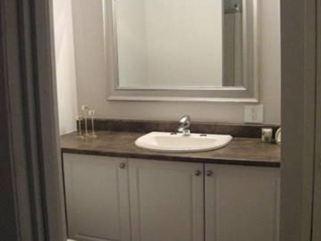 For Rent 2 Bedroom Apartment Edmonton AB DS106180737
