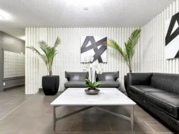Calder, Edmonton, Edmonton, Alberta - Garden
