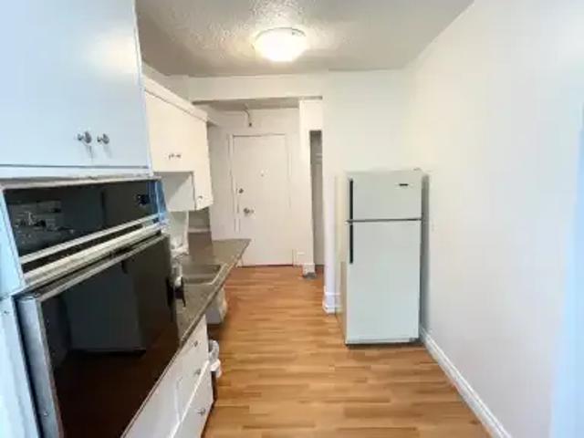 For Rent 2 Bedroom Apartment Edmonton AB DS102271257