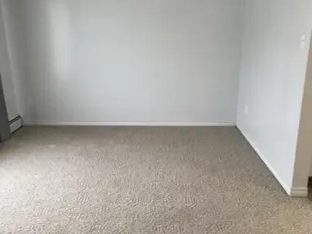 For Rent 2 Bedroom Apartment Edmonton AB DS102467792