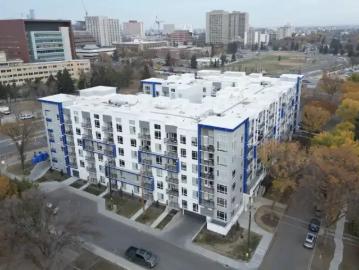 Mckernan, Edmonton, Alberta - Balcony