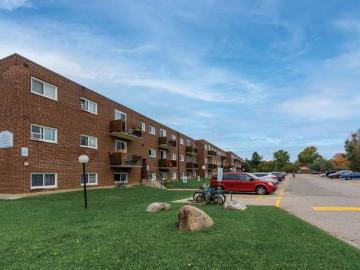 Woolwich, Waterloo, Ontario, Ontario