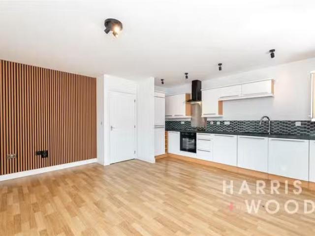 Just in! 2 bedroom apartment for rent in Gerard Gardens, Chelm.