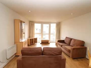 For Rent! 2 bedroom apartment for rent in Hall Street, Birming.