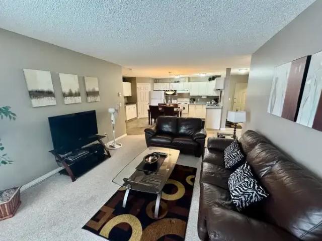 For Rent 2 Bedroom Apartment Fort Saskatchewan AB DS105704129
