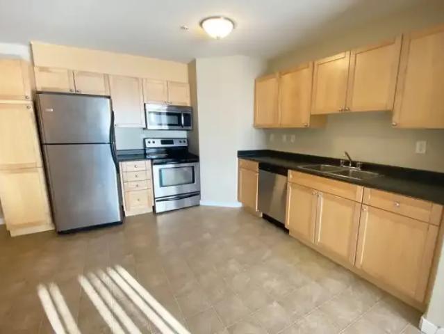 For Rent 2 Bedroom Apartment Fort St. John BC DS104752352
