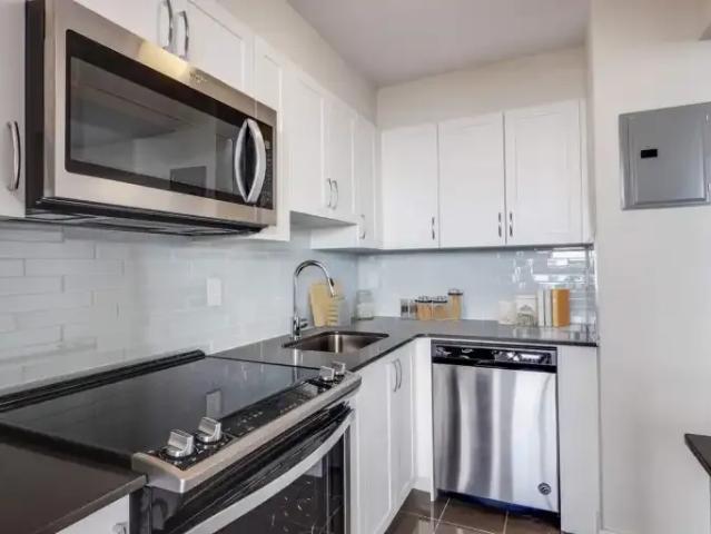 For Rent 2 Bedroom Apartment Guelph ON DS101014961