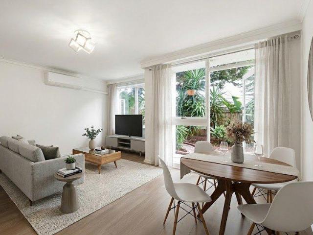For Rent 2 Bedroom Apartment Glen Huntly VIC DLS105121390