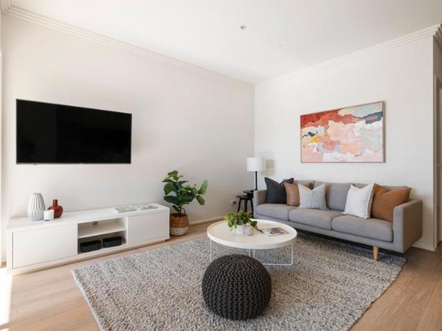 For Rent 2 Bedroom Apartment Glen Huntly VIC DS102761044