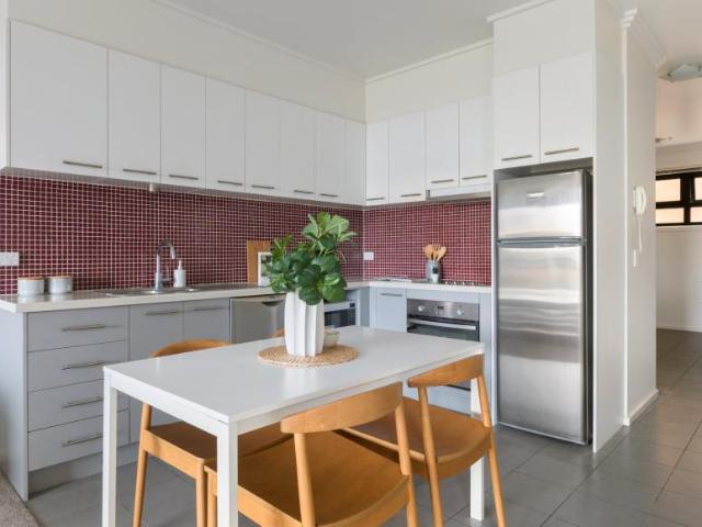For Rent 2 Bedroom Apartment Glen Huntly VIC DS102887763