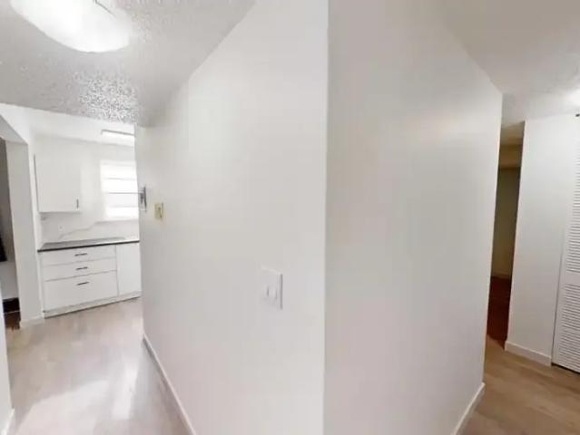 For Rent 2 Bedroom Apartment Grande Prairie AB DS104106772
