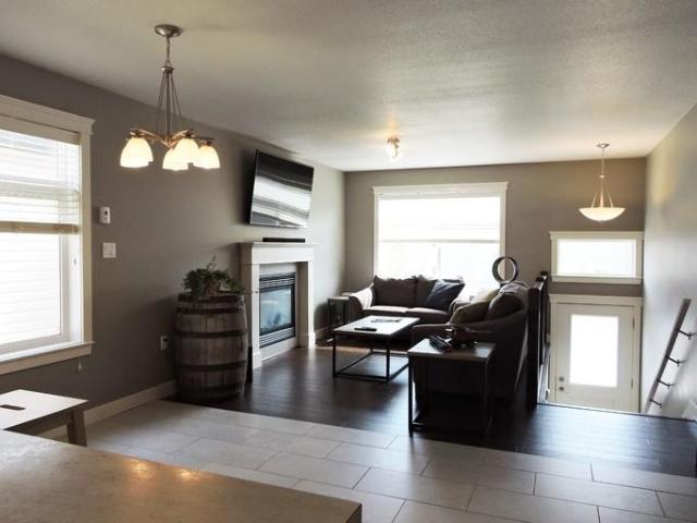 For Rent 2 Bedroom Apartment Grande Prairie AB DS105326270