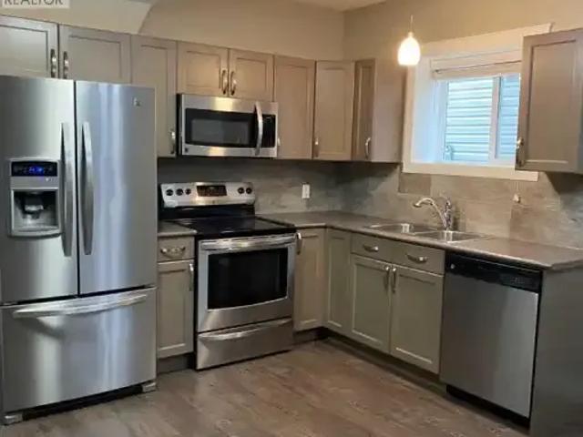 For Rent 2 Bedroom Apartment Grande Prairie AB DS105623850