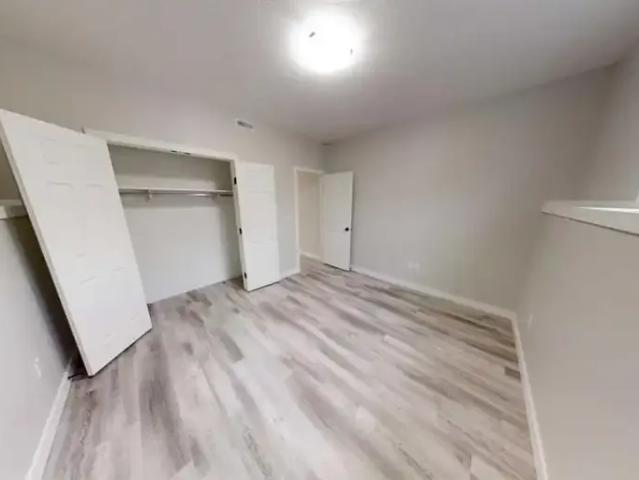 For Rent 2 Bedroom Apartment Grande Prairie AB DS103179155