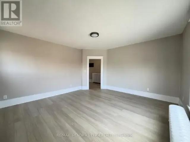 For Rent 2 Bedroom Apartment Grimsby ON DS105674881
