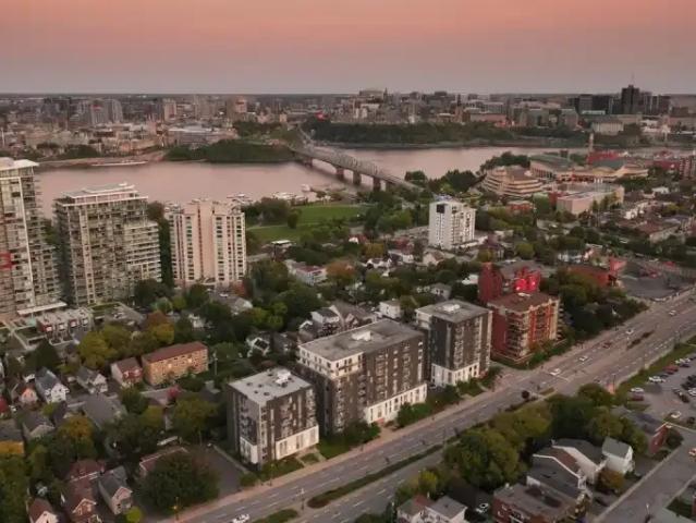 For Rent 2 Bedroom Apartment Hull QC DS103920255