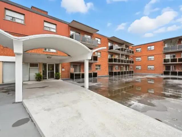 For Rent 2 Bedroom Apartment Hamilton ON DS104876488