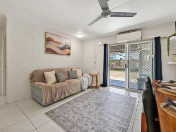 For Rent 2 Bedroom Apartment Hermit Park QLD DS102472752