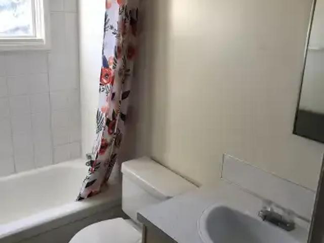 For Rent 2 Bedroom Apartment High River AB DLS105226583