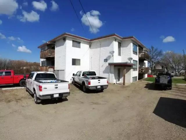 For Rent 2 Bedroom Apartment Innisfail AB DS105087403