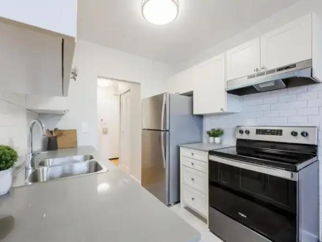 For Rent 2 Bedroom Apartment Kingston ON DS105466541