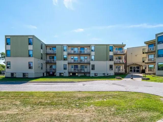 For Rent 2 Bedroom Apartment Kingston ON DS93314727