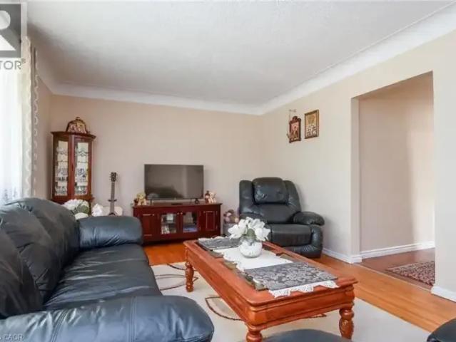 For Rent 2 Bedroom Apartment Kitchener ON DS103770659