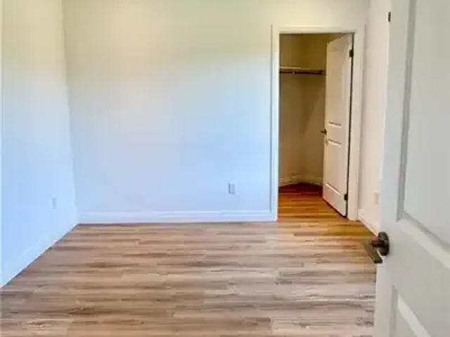 For Rent 2 Bedroom Apartment Kitchener ON DS105467334