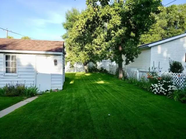 For Rent 2 Bedroom Apartment Lethbridge AB DLS104888693
