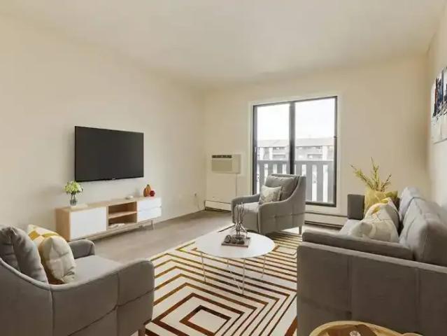 For Rent 2 Bedroom Apartment Lloydminster AB DS104956104