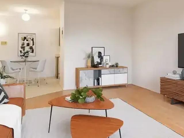 For Rent 2 Bedroom Apartment Lloydminster SK DS103694032
