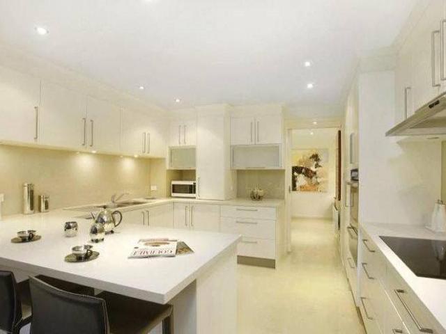 For Rent 2 Bedroom Apartment Parkville VIC DS103095054
