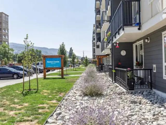For Rent 2 Bedroom Apartment Penticton BC DS105087156