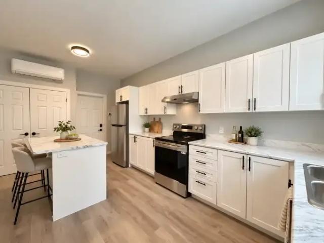 For Rent 2 Bedroom Apartment Peterborough ON DS105623600