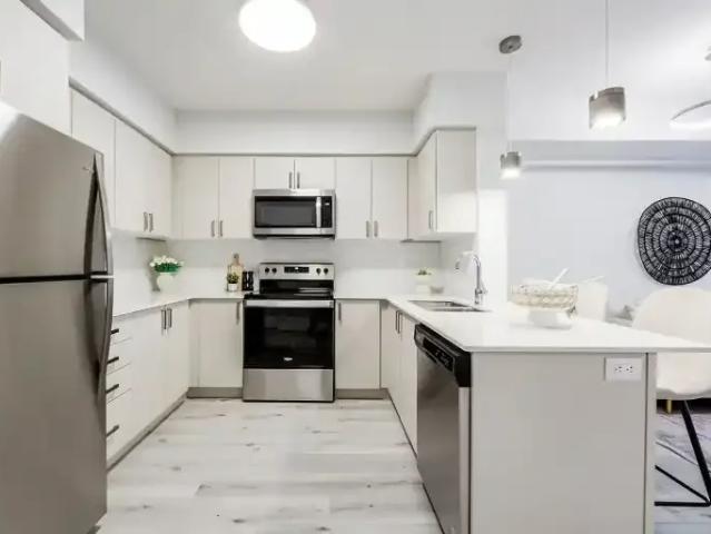 For Rent 2 Bedroom Apartment Pickering ON DS105268976