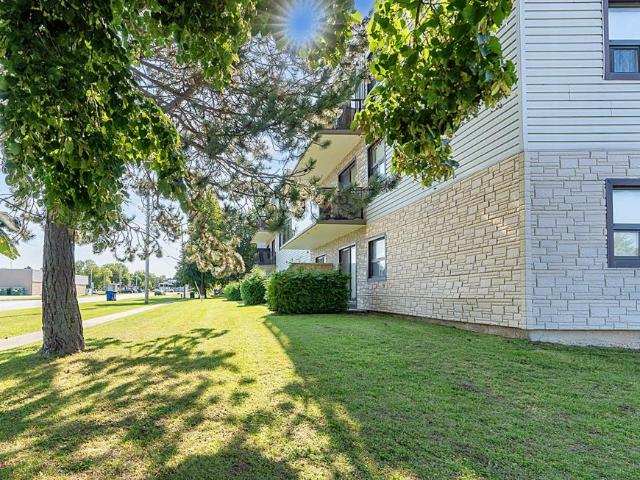For Rent 2 Bedroom Apartment Port Elgin ON DS103614620