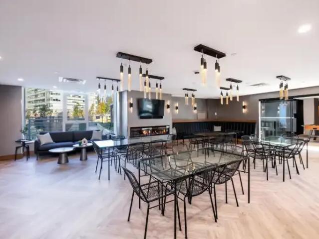 For Rent 2 Bedroom Apartment Port Moody BC DS105653856