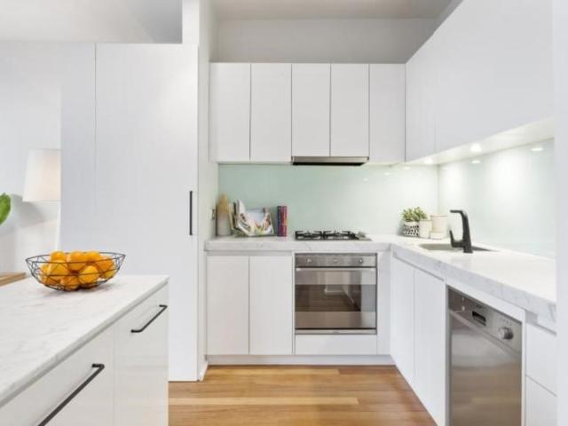 For Rent 2 Bedroom Apartment Prahran VIC DS105863143