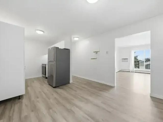 For Rent 2 Bedroom Apartment Prince Albert SK DS104887327