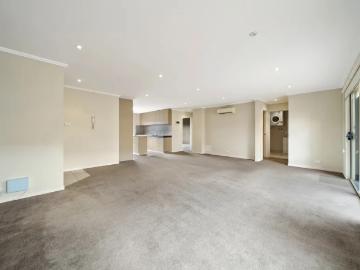 For Rent 2 Bedroom Apartment Queanbeyan NSW DS102439566