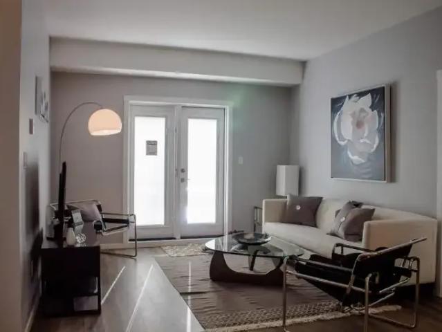 For Rent 2 Bedroom Apartment Regina SK DS103610875