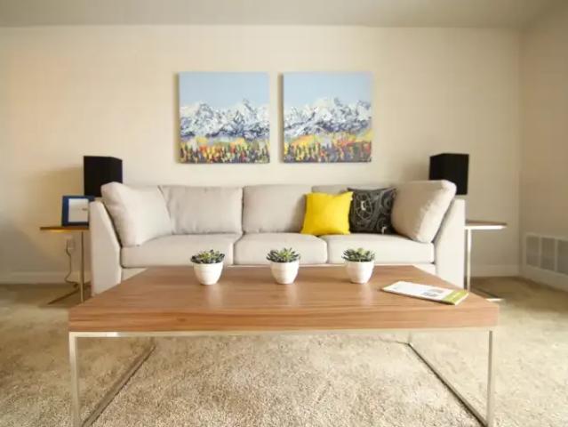 For Rent 2 Bedroom Apartment Regina SK DS105466326