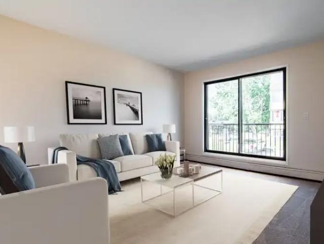 For Rent 2 Bedroom Apartment Red Deer AB DS104106157