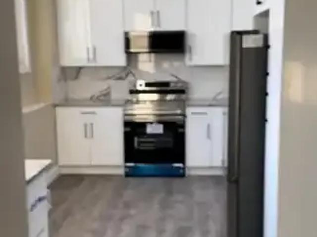 For Rent 2 Bedroom Apartment Rocky View AB DS103568598